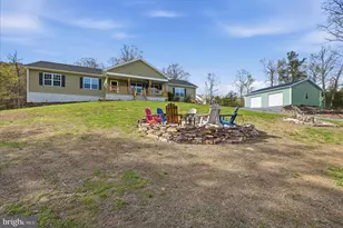 379 Jura Dr, Hedgesville, WV 25427 - Photo 5