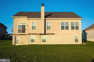 88 Aldershot Dr, Martinsburg, WV 25405 - Photo 3