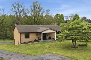 144 Brenda Dr, Martinsburg, WV 25404 - Photo 1