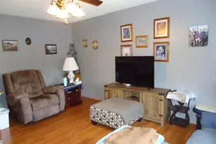 30 Squire Cir, Inwood, WV 25428 - Photo 15