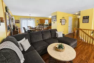 61 Clemson Dr, Falling Waters, WV 25419 - Photo 5