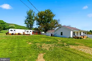 1505 Loop Rd, Gerrardstown, WV 25420 - Photo 33