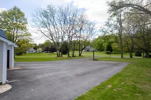 426 Appian Way, Martinsburg, WV 25403 - Photo 7