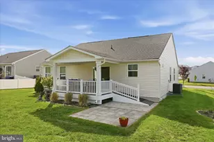 185 Bait Rd, Inwood, WV 25428 - Photo 5