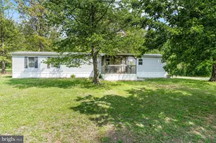 1217 Nestle Quarry Rd, Falling Waters, WV 25419 - Photo 5