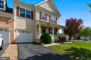 313 Lewisburg Ln, Martinsburg, WV 25403 - Photo 7