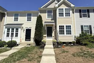 16 Britania Ct, Martinsburg, WV 25405 - Photo 1