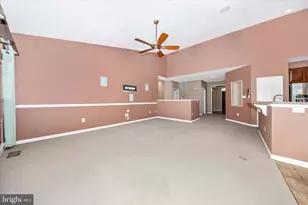250 Dinwiddie Way, Kearneysville, WV 25430 - Photo 5