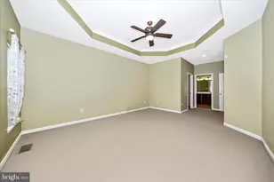 250 Dinwiddie Way, Kearneysville, WV 25430 - Photo 17