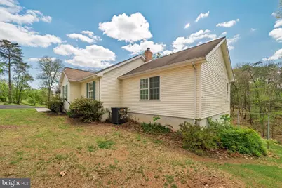215 Ramblin Rose Lane, Martinsburg, WV 25404 - Photo 47