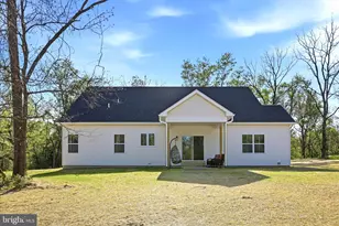 825 Avanti Dr, Bunker Hill, WV 25413 - Photo 39