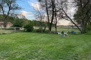 21 Miranda Ct, Martinsburg, WV 25403 - Photo 3