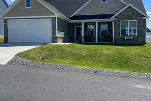 71 Cilantro Ln, Bunker Hill, WV 25413 - Photo 1