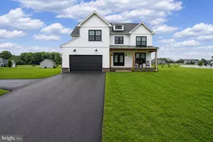 119 Varick Trail, Hedgesville, WV 25427 - Photo 1