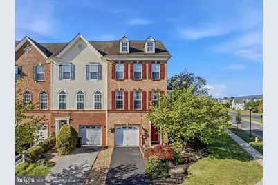 100 Darden Court E, Martinsburg, WV 25403 - Photo 1