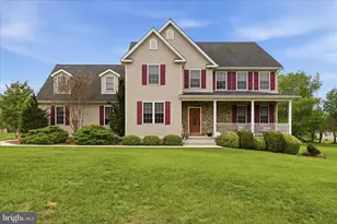178 Stormfield Dr E, Martinsburg, WV 25404 - Photo 55