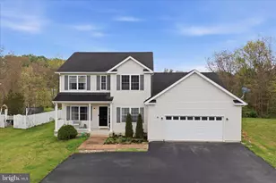 46 Willowby Ct, Bunker Hill, WV 25413 - Photo 1