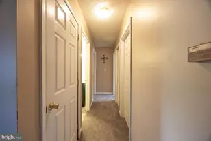 351 Mimosa Dr, Martinsburg, WV 25404 - Photo 19