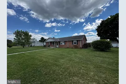 328 Richard Street, Martinsburg, WV 25404 - Photo 5