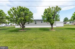 142 Angle Dr, Inwood, WV 25428 - Photo 3