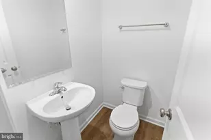 511 Fontana Cir, Martinsburg, WV 25403 - Photo 11