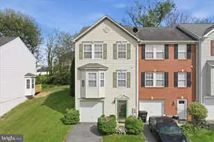 61 Quince Tree Dr, Martinsburg, WV 25403 - Photo 1