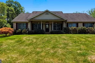 107 Palace Ct, Inwood, WV 25428 - Photo 3