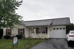 118 Strada Dr W, Martinsburg, WV 25403 - Photo 17