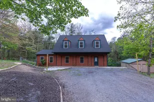 4282 Swinging Bridge Rd, Hedgesville, WV 25427 - Photo 1