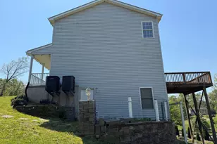 379 Leviticus Dr, Inwood, WV 25428 - Photo 23
