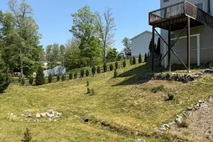 379 Leviticus Dr, Inwood, WV 25428 - Photo 27