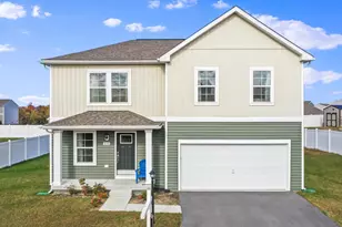 430 Eurasian Dr, Bunker Hill, WV 25413 - Photo 1
