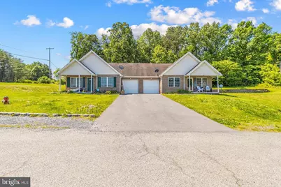 11 & 15 Galbus Court, Falling Waters, WV 25419 - Photo 3