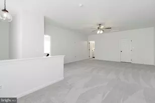 129 Strathmore Way E, Martinsburg, WV 25403 - Photo 25