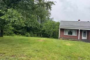 1123 Shepherdstown Rd, Martinsburg, WV 25404 - Photo 5