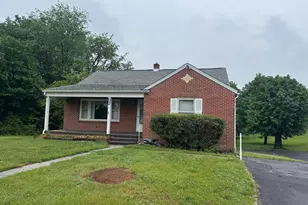 1123 Shepherdstown Rd, Martinsburg, WV 25404 - Photo 1