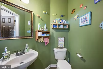 27 Litchfield Lane W, Martinsburg, WV 25405 - Photo 9