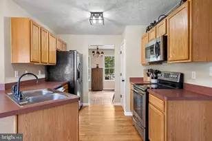 105 Riviera Dr, Martinsburg, WV 25403 - Photo 5