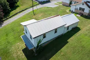 24-38-42 Karns Ct, Martinsburg, WV 25401 - Photo 11