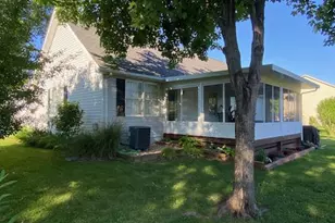 96 Phoenix Ln, Falling Waters, WV 25419 - Photo 3