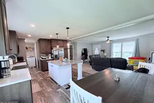 318 Gantt Dr, Martinsburg, WV 25403 - Photo 21
