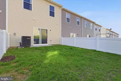 129 Paddington Street, Falling Waters, WV 25419 - Photo 17