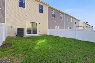 129 Paddington St, Falling Waters, WV 25419 - Photo 17