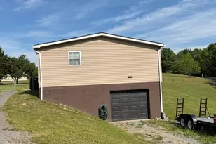 1898 Sawmill Rd, Hedgesville, WV 25427 - Photo 5