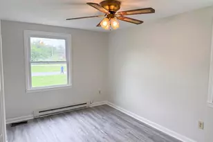 98 Grimes Dr, Martinsburg, WV 25403 - Photo 11