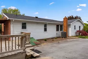 98 Grimes Dr, Martinsburg, WV 25403 - Photo 5