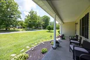 677 Ridge Rd S, Martinsburg, WV 25403 - Photo 11