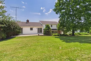 107 Twin Lakes Cir, Martinsburg, WV 25405 - Photo 15