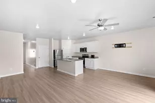 112 Cramsford St, Falling Waters, WV 25419 - Photo 13
