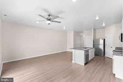112 Cramsford Street, Falling Waters, WV 25419 - Photo 11